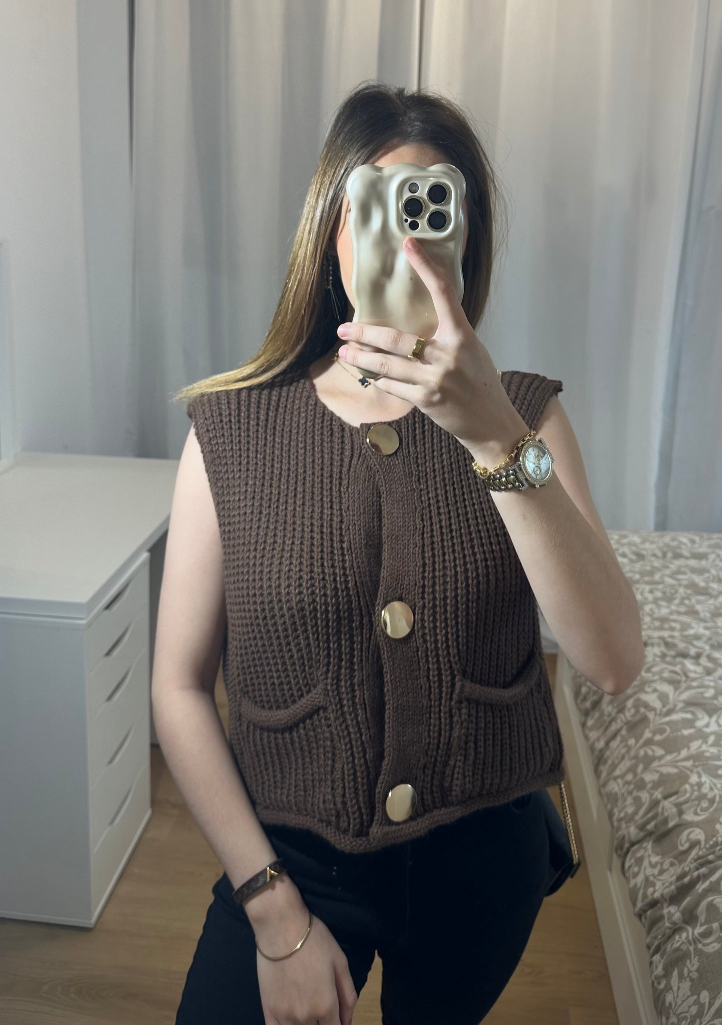 Gilet sans manches bouton doré