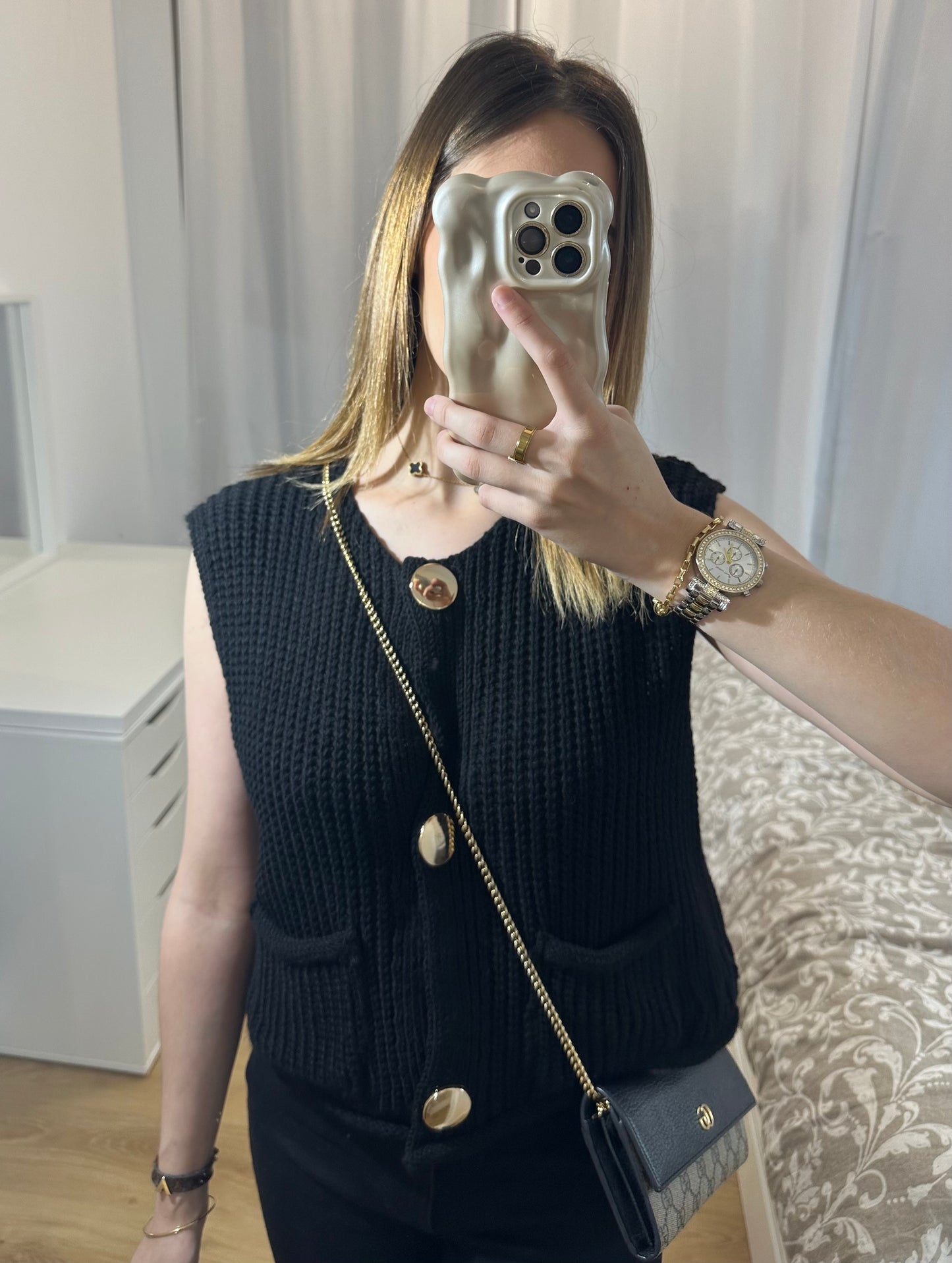 Gilet sans manches bouton doré